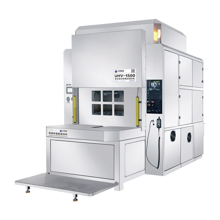 UHV-1500 特高压系列 6方位定点定位特高压清洗机